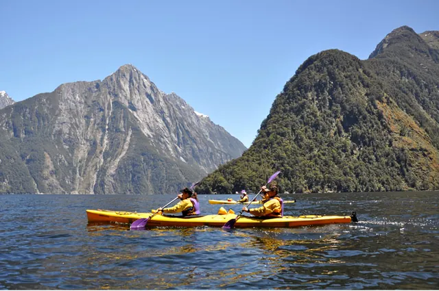Milford Sound Kayaking — photograph 28