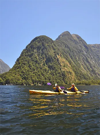 Milford Sound Kayaking — photograph 31
