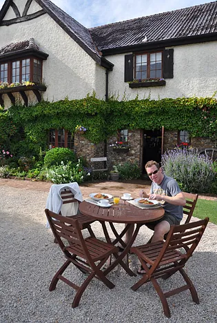 Tucking into breakfast at the fantastic Honest Lawyer Country Pub in Nelson