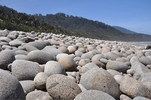 Big round boulders. Very smooth and lots of them