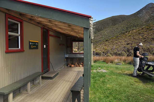 Last ones to leave Perry Saddle Hut