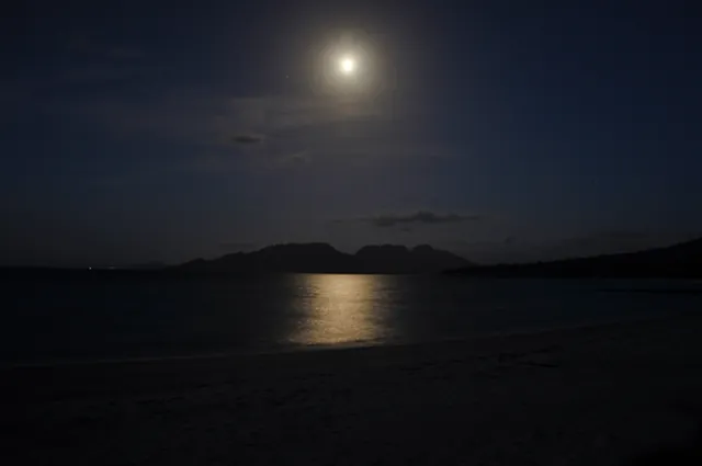 Hazards by night ... fantastic! Coles Bay lights in the distance