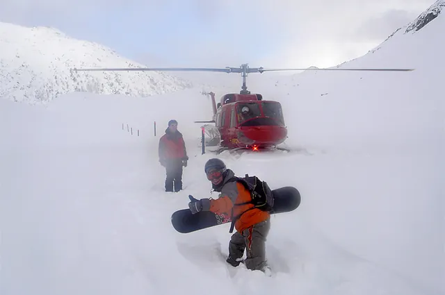Whistler Heli-Boarding — photograph 17