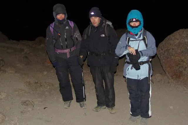 It's 1am, cold, dark, and somebody forgot to turn on the oxygen!