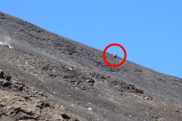 Be careful of huge falling rocks on the way down - suggest not listening to your iPod when climbing this!