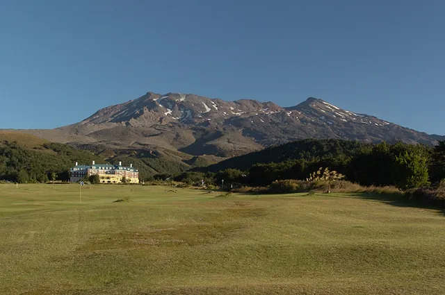 Arriving at our lodging for the night at the posh Chateau Tongariro