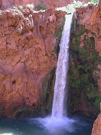 Looking across to Mooney Falls as we descend