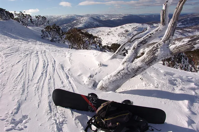 Looking down into the difficult Devil's Playground area