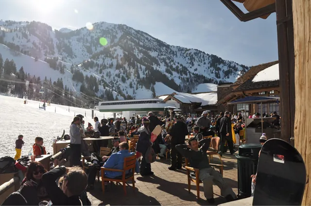 The Snowbasin apres-ski scene is perfectly situated with an outside bar and late afternoon sun