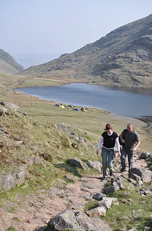 The big "wild" camp down by the lake was taking the p1ss a little bit ... not even packed up by 10:30am