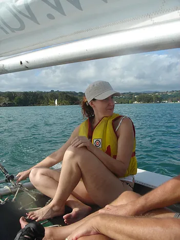 Skipper Gill sailing us down the Erakor lagoon