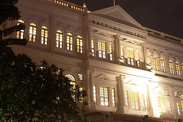 Finishing off at the legendary Raffles hotel for a few drinks