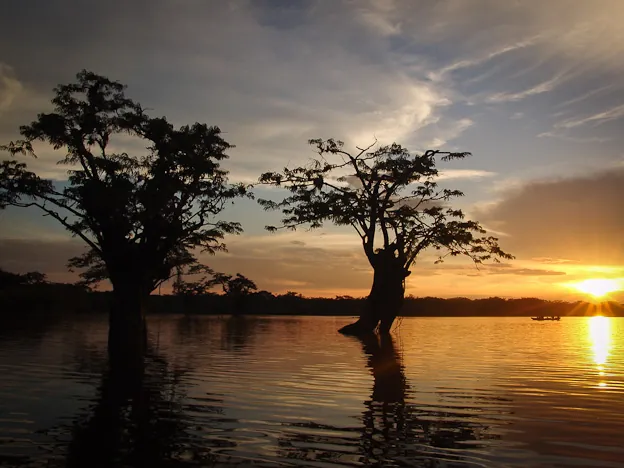 The Laguna Grande is a great place for sunset shots. See Video 6 for how it gets messy after your guide pours too many cuba libres