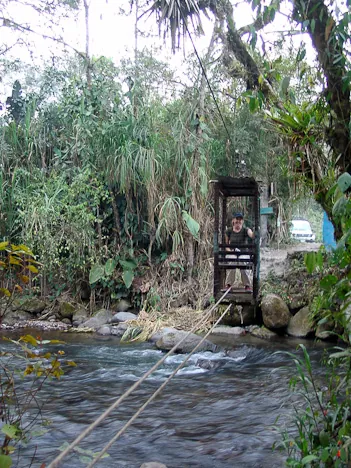 We arrive at Mindo (where they haven't heard of 'bridges' yet)