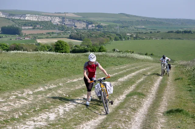 Looking back at the disused quarry south of Steyning