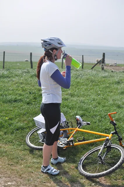 Regular stops on day 1 as we get acclimatised to the heavy packs and the SDW regime