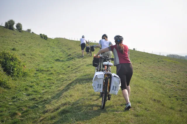 In order to rejoin the SDW bridleway, we have to take a footpath up through fields in order to avoid biking back up the hill we came down last night