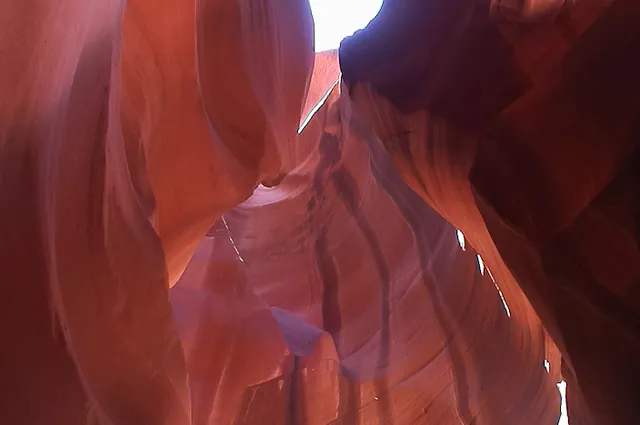 Antelope Canyon — photograph 3