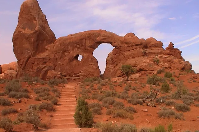 Turret Arch (also called Keyhole Arch for obvious reasons)