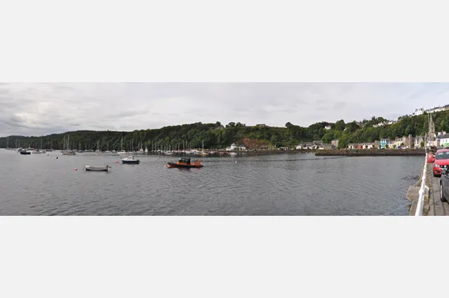 Tobermory bay panorama