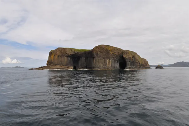 Boat Cave and Fingal's Cave panorama
