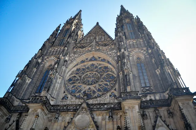 Looking up at the face of Saint Vitus Cathedral