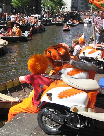 Amsterdam Queens Day — photograph 32