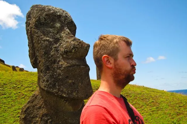 Which one is the Moai??