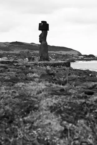 Easter Island (Rapa Nui) — photograph 97