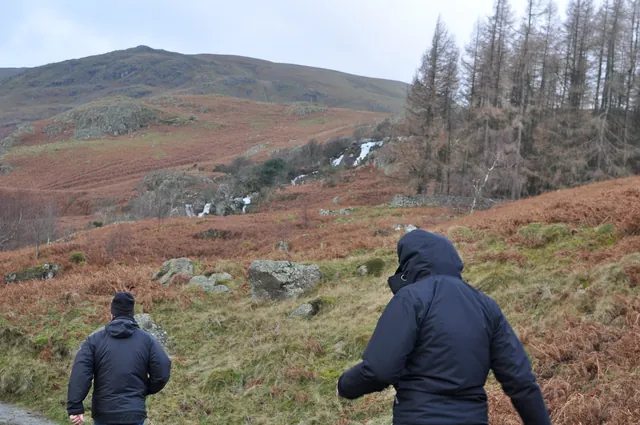 Approaching Measand Falls