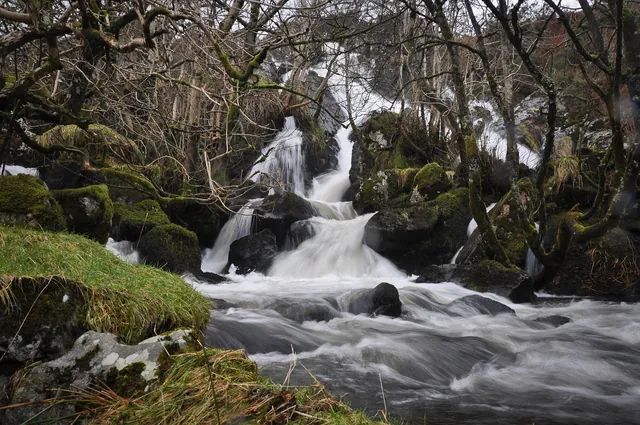 Measand Falls almost bursting at the seams