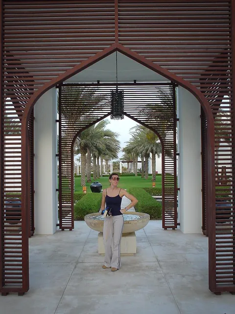 Muscat — photograph 17
