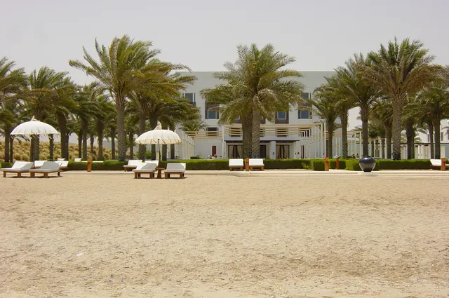 Muscat — photograph 27