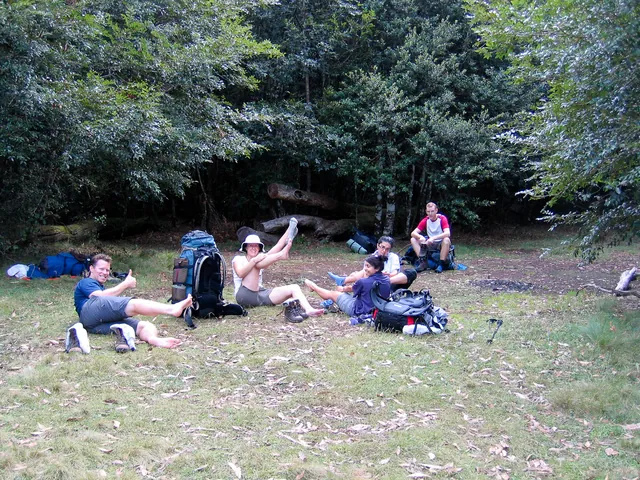 Everybody just needs a 10 minute sit-down before setting up camp