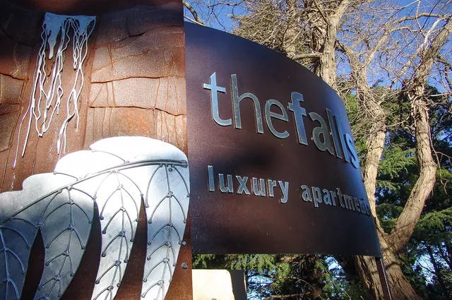 Arriving at The Falls apartments in Wentworth Falls. We splashed out a bit on this place but it was worth it