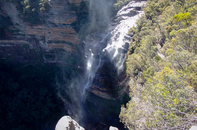 Looking down on Wentworth Falls from Rocket Point