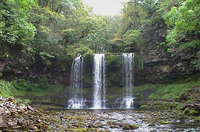 Ystradfellte Waterfalls — photograph 11