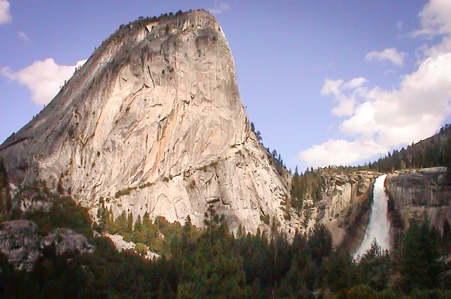 Yosemite National Park — photograph 24
