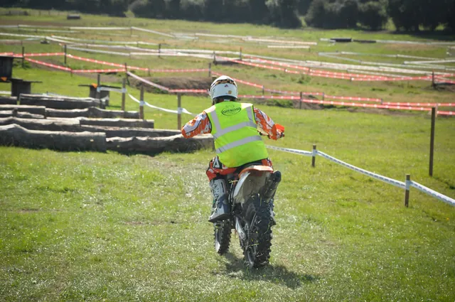 Off-Road Motorbike Experience — photograph 4