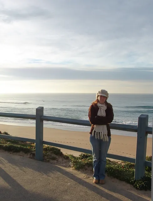 Gill dressed for Sydney winter temperatures (i.e. nice sunshine with a chilly nip in the air)