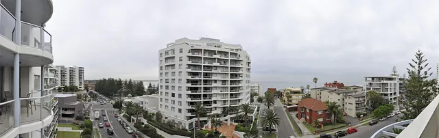 Mid-cloudy-day panorama test shot (I think I was practising for our upcoming trek to Tasmania)