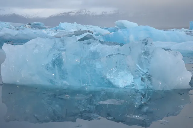 Jokulsarlon — photograph 25