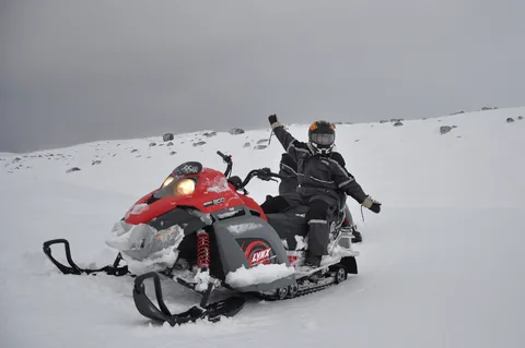 Sharing bikes: We would have loved to have gone out on a bike each, but the cost was high enough as it was and we couldn't quite justify it for what was expected to be a medium intensity adrenalin rush
