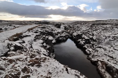 The pools are only a short drive from the cafe