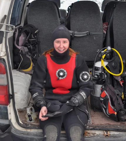 Gill in high spirits getting kit up
