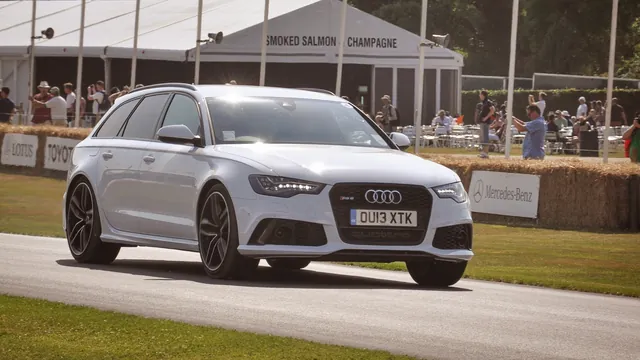 The RS6 beast that I rode up the hill in. Total beast.
