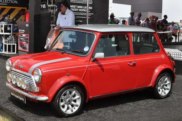 Old school Mini Cooper ... dinky!