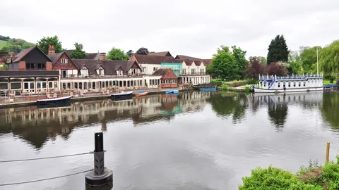 The very pretty river setting at Goring