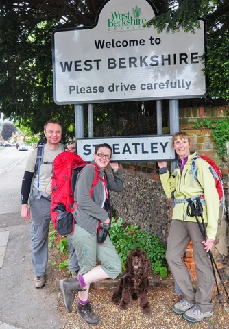 Tired@Streatley, with one thing on our minds ... pub lunch!