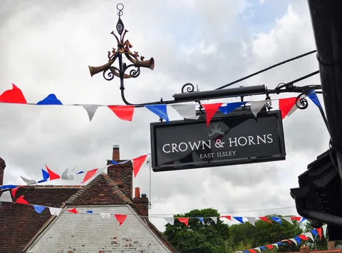 A very enjoyable night's stay at the Crown and Horns in East Ilsley. Good beer, great food, and very nicely refurbished